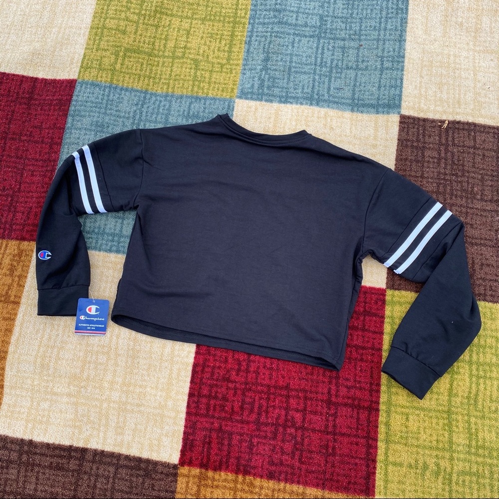 Champion Cropped Sweatshirt• Black/Red Script - Picture 5 of 5